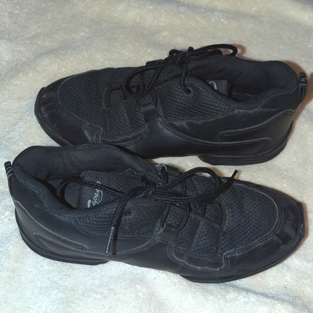 Capezio Black Dansneaker